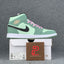 Wmns Air Jordan 1 Mid SE 'Dutch Green'