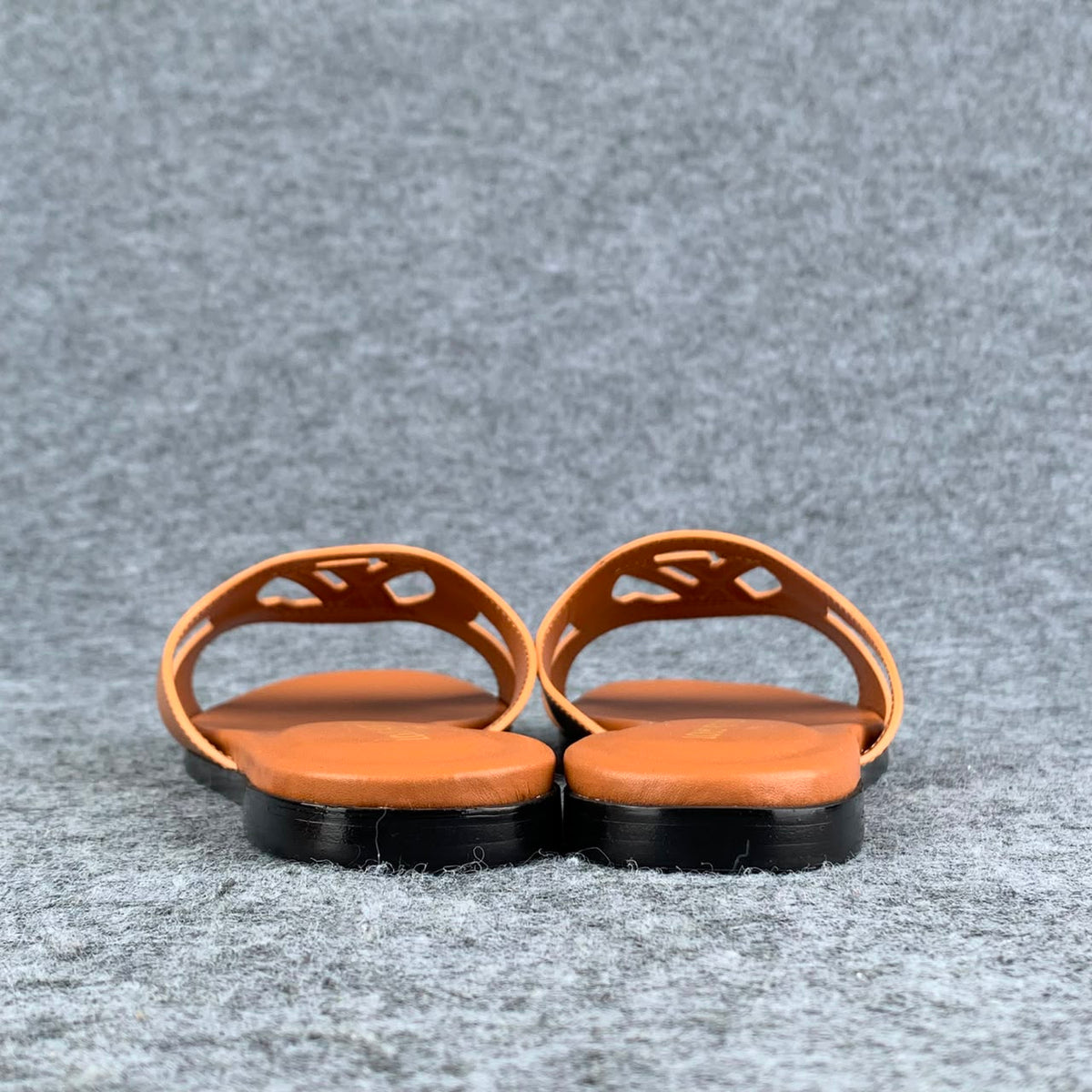 LV Isola Flat Mule 'Cognac'