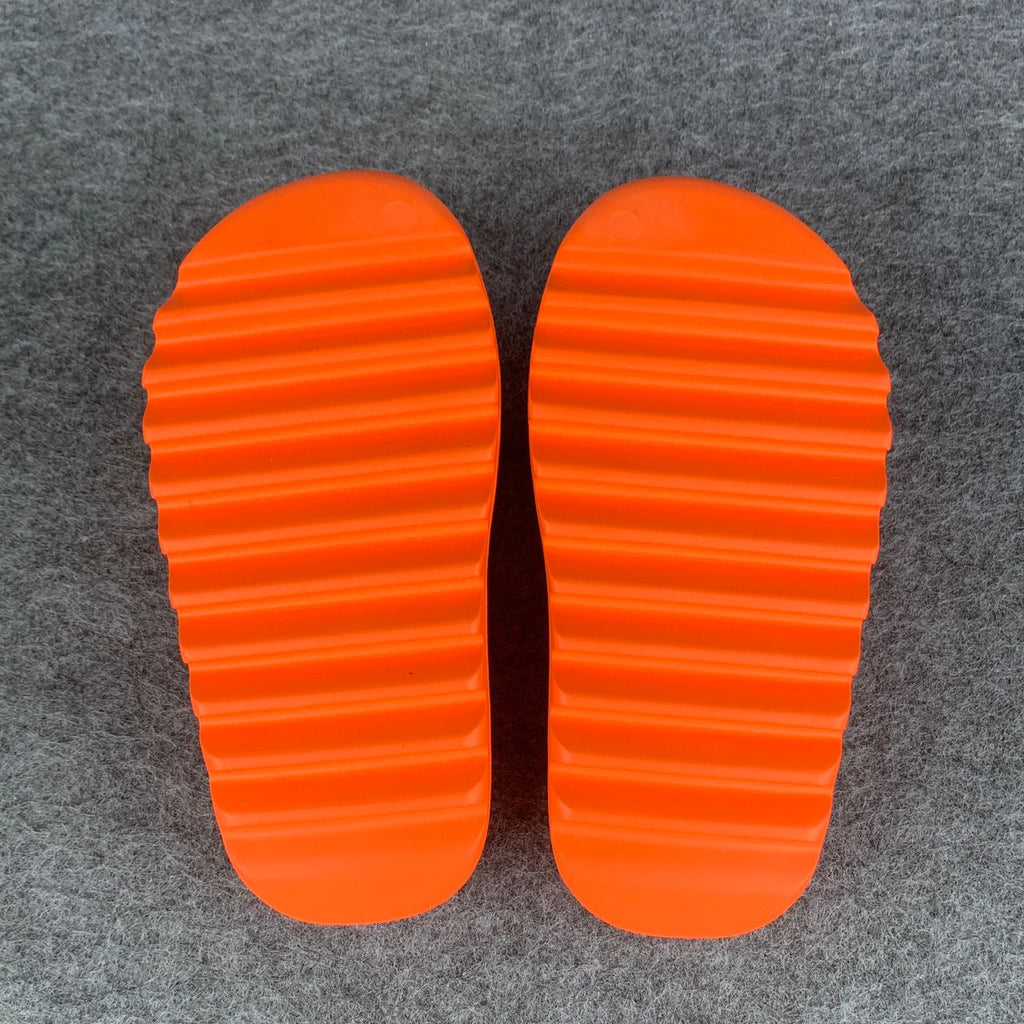 Yeezy Slides 'Enflame Orange' (B-Grade Version