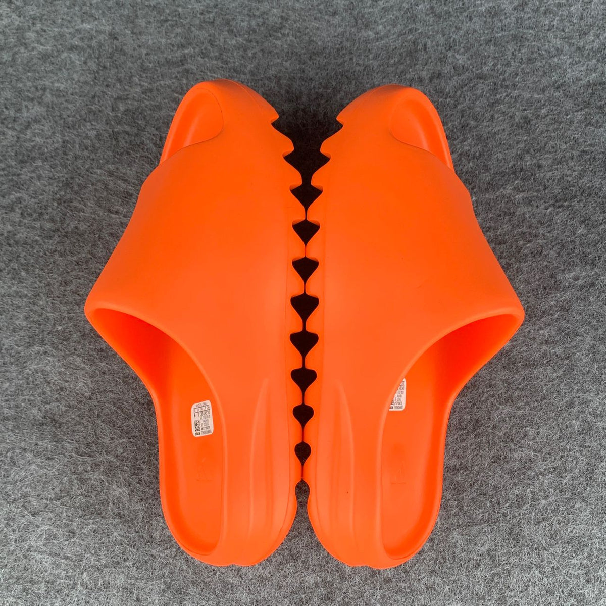 Yeezy Slides 'Enflame Orange' (B-Grade Version