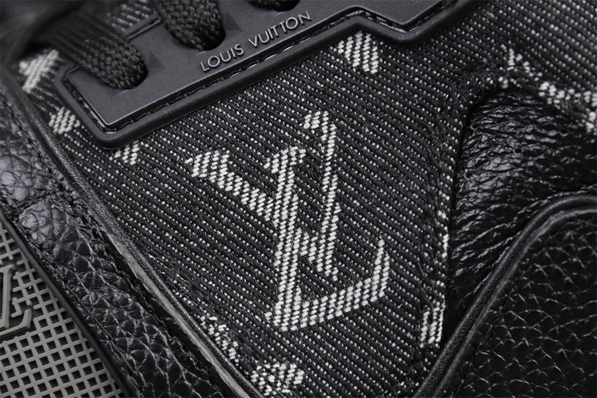 LV X Nigo Trainer 'Black Denim'