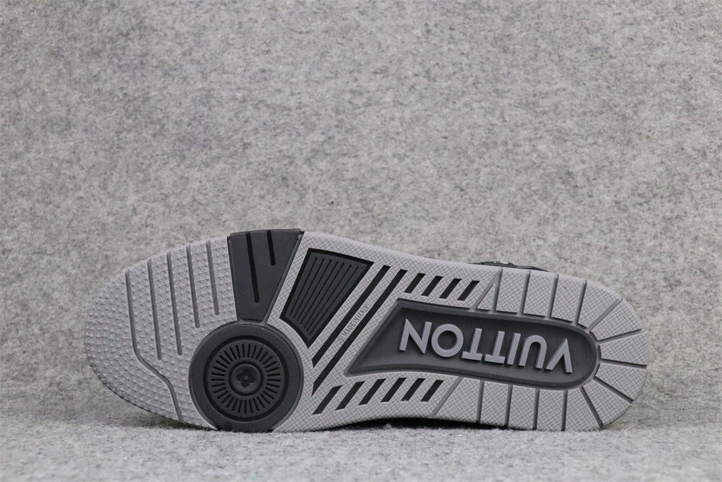 LV X Nigo Trainer 'Black Denim'