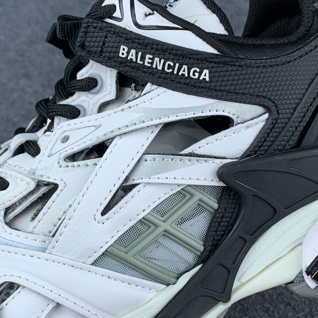 Balenciaga Track.2 Trainer 'Black White'