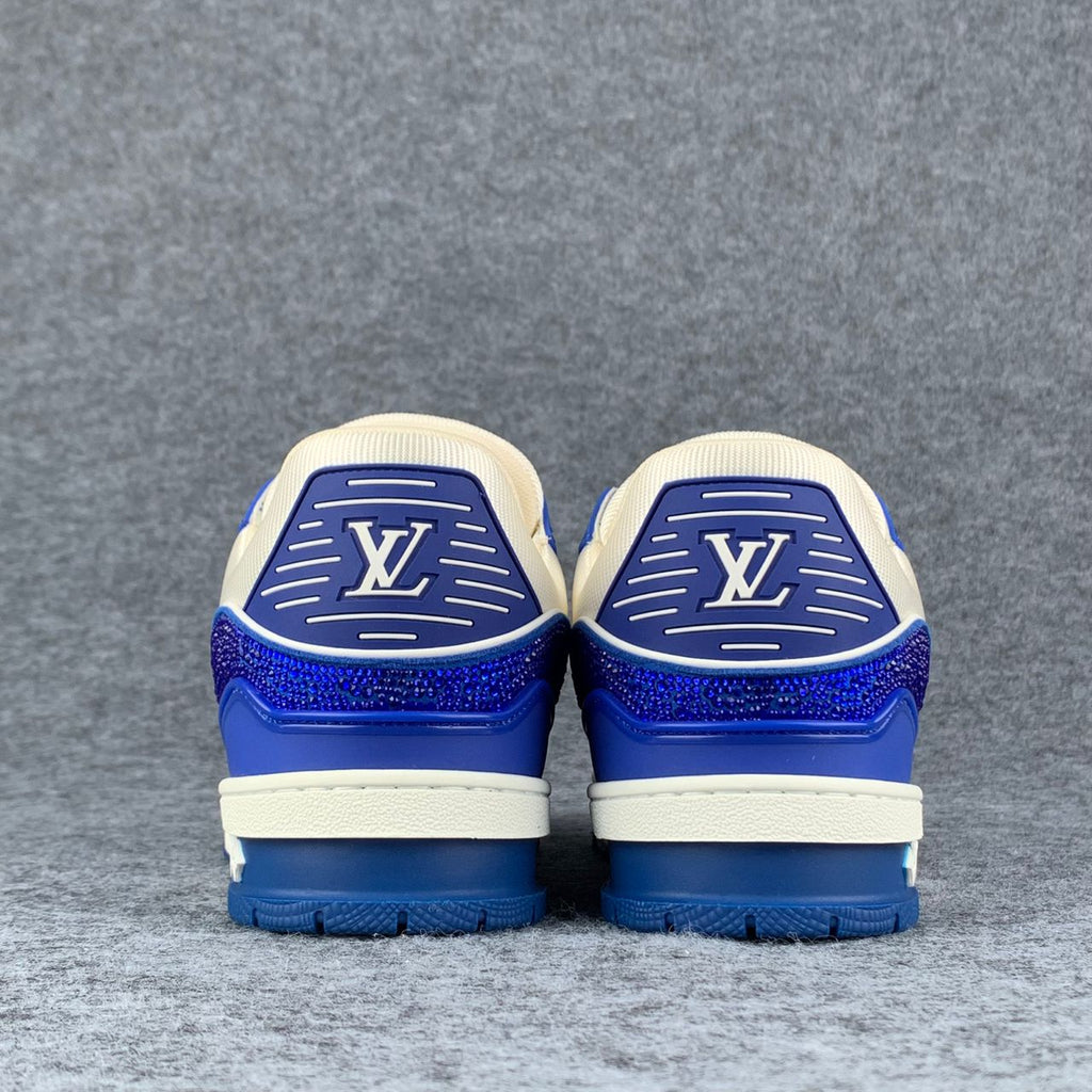 LV Trainer 'White Blue Crystals'