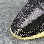 Yeezy Boost 350 V2 'Carbon'