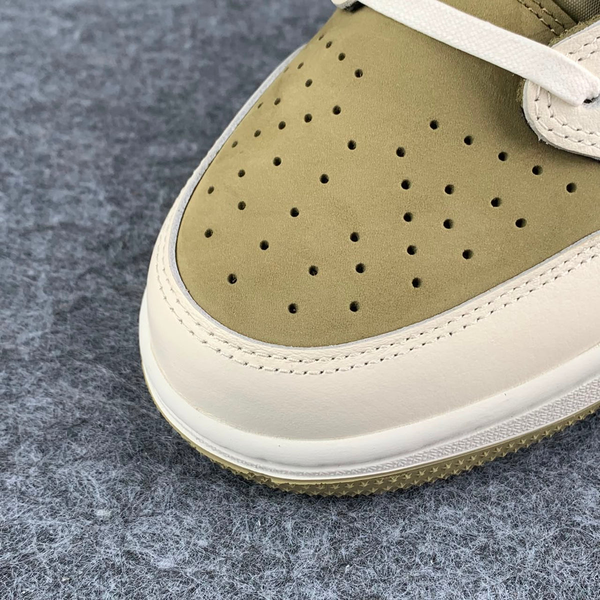 Travis Scott x Air Jordan 1 Low 'Golf' (B-Grade Version)