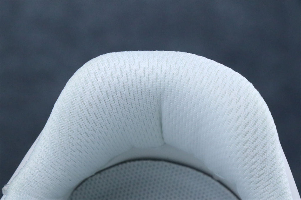Takashi Murakami x LV Trainer 'White'