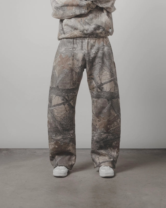 THE CAMO SWEATS Main Image