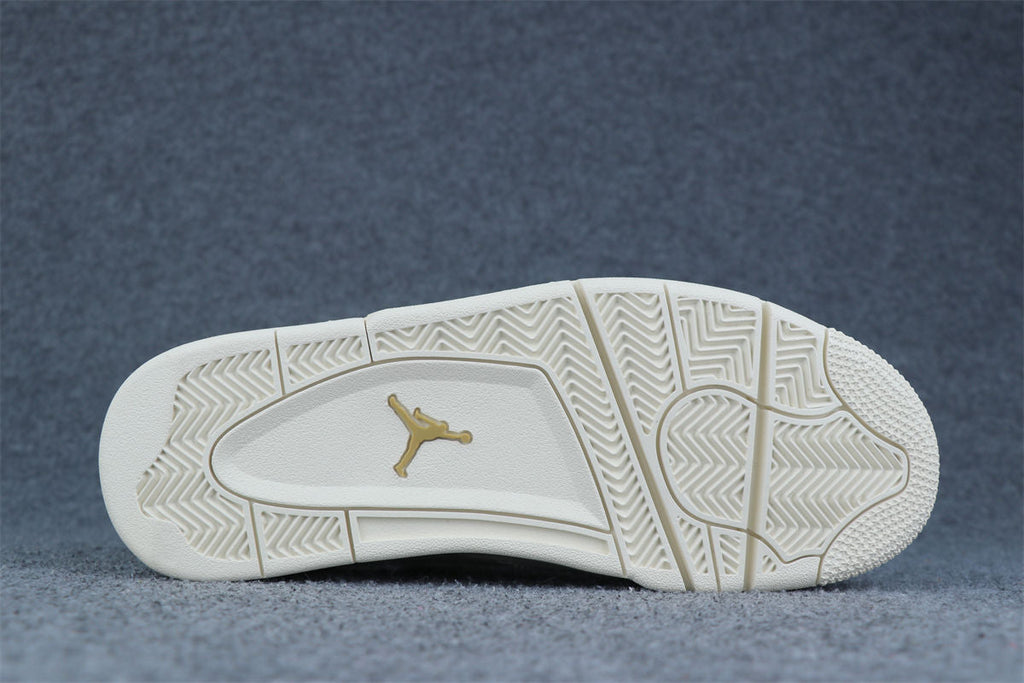 Wmns Air Jordan 4 Retro 'Metallic Gold'