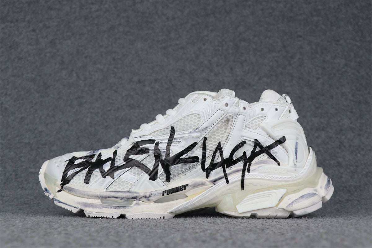 Balenciaga Wmns Runner Sneaker 'Graffiti - White Black'