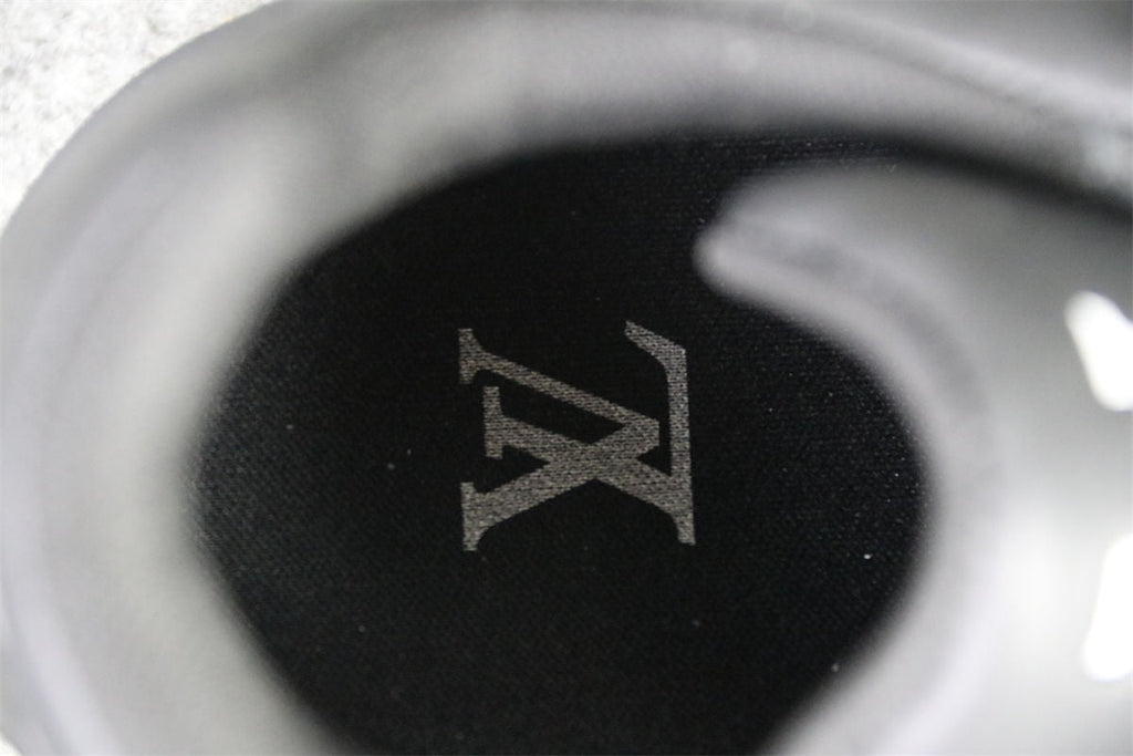 LV X Nigo Trainer 'Black Wool'