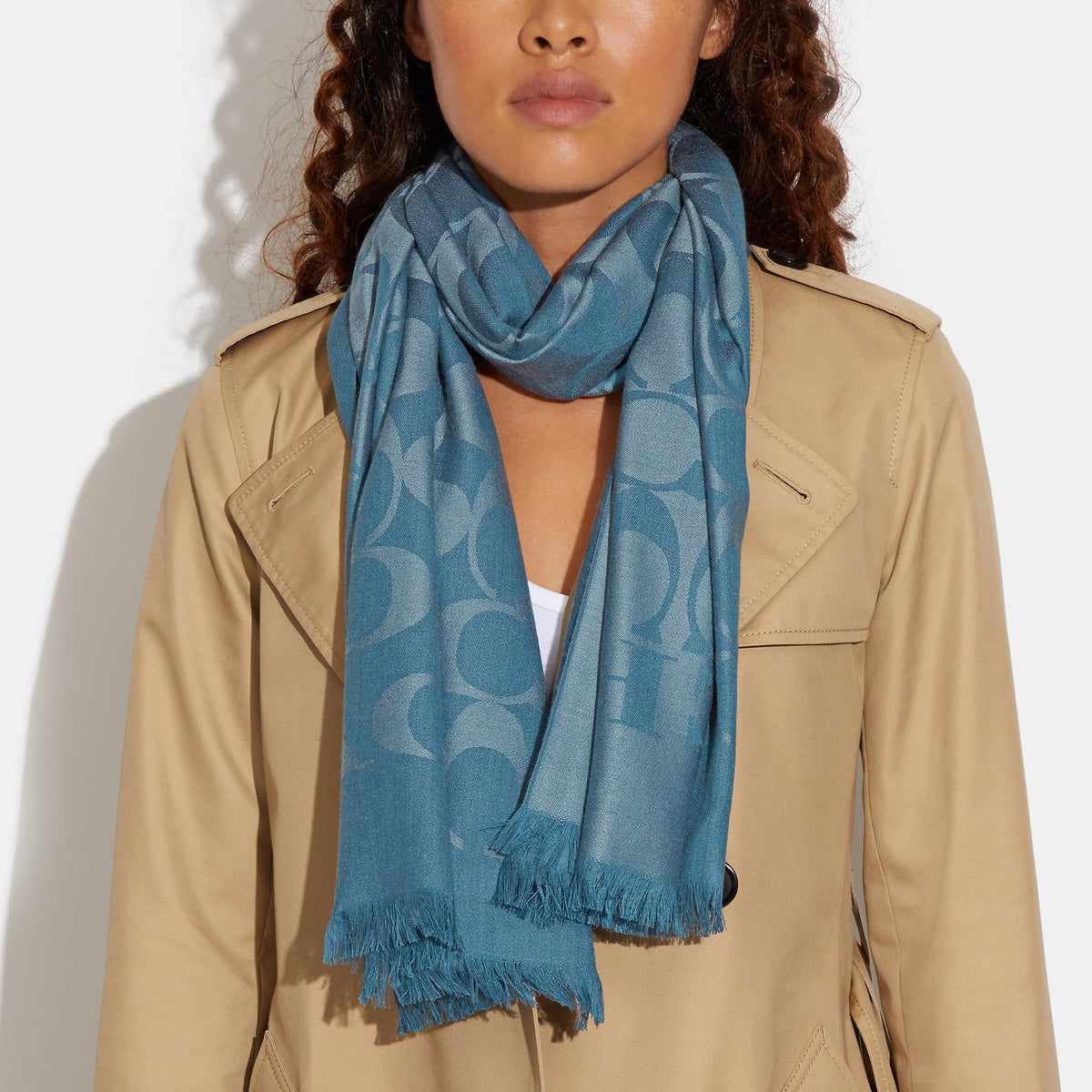 Coach Outlet Signature Wrap