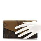 Reverse Monogram Giant Sarah Wallet