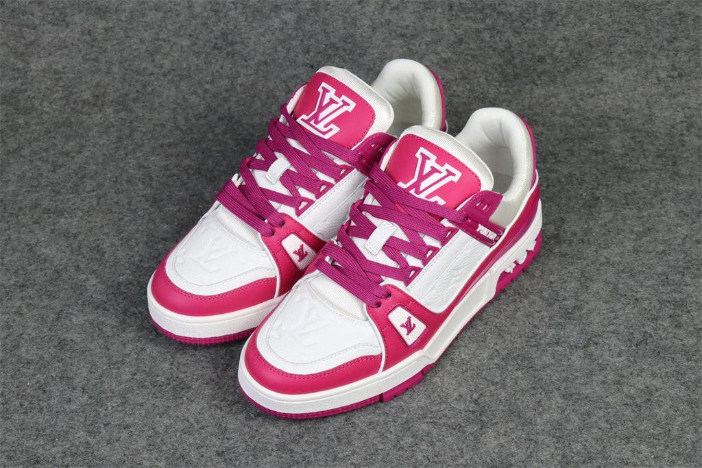 WMNS LV Trainer 'Fuchsia'