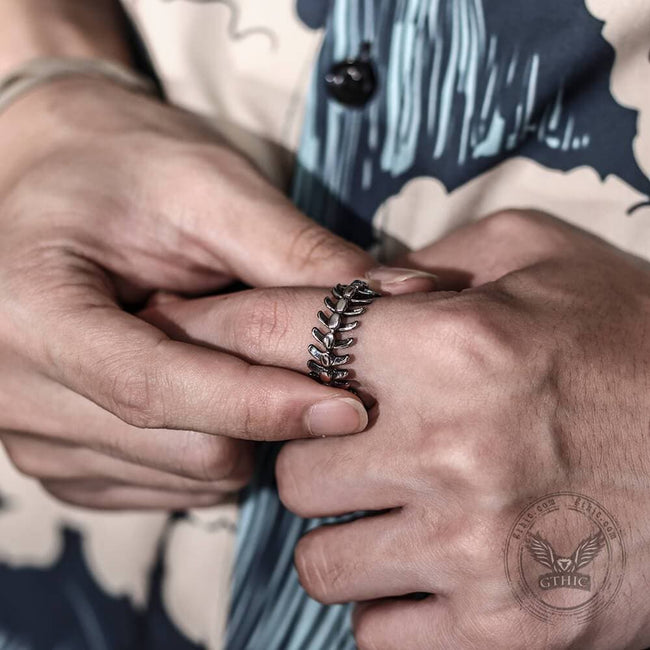 Fishbone Stainless Steel Vertebrae Ring Main Image