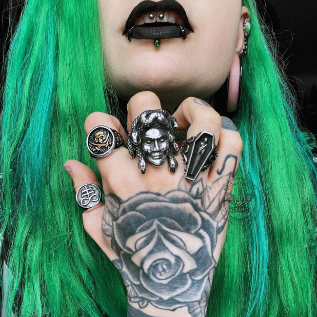 Greek Mythology Gorgon Monster Medusa Beast Ring Main Image