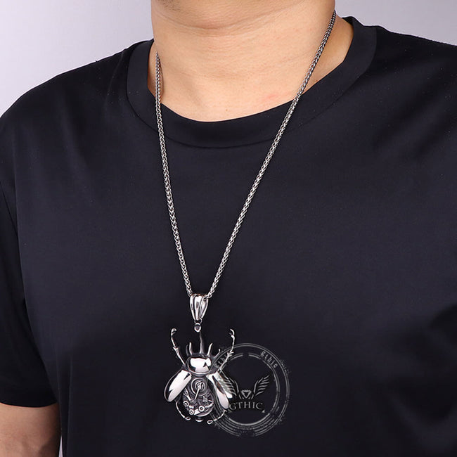 Punk Mechanical Gear Beetle Stainless Steel Pendant Main Image