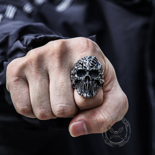 Scar Crack Stainless Steel Skull Ring Main Image