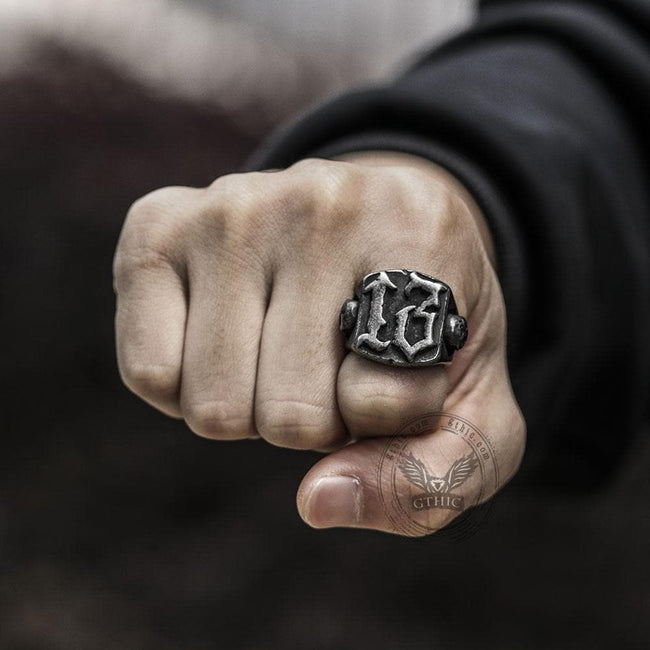 Vintage 13 Stainless Steel Skull Ring Main Image