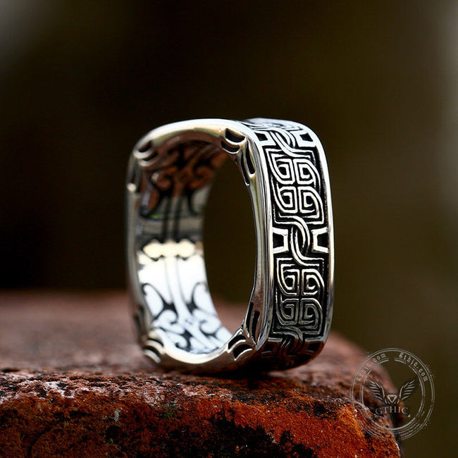 Vintage Celtic Knot Stainless Steel Ring Hover Image