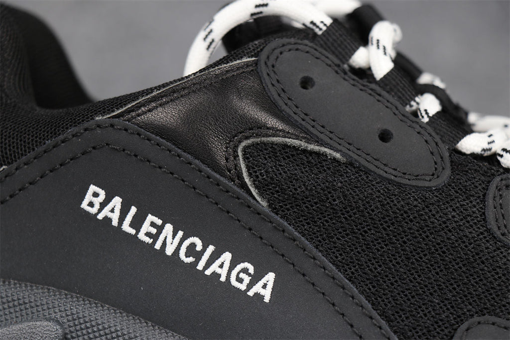 Balenciaga Wmns Triple S Clear Sole ‘Black Green'