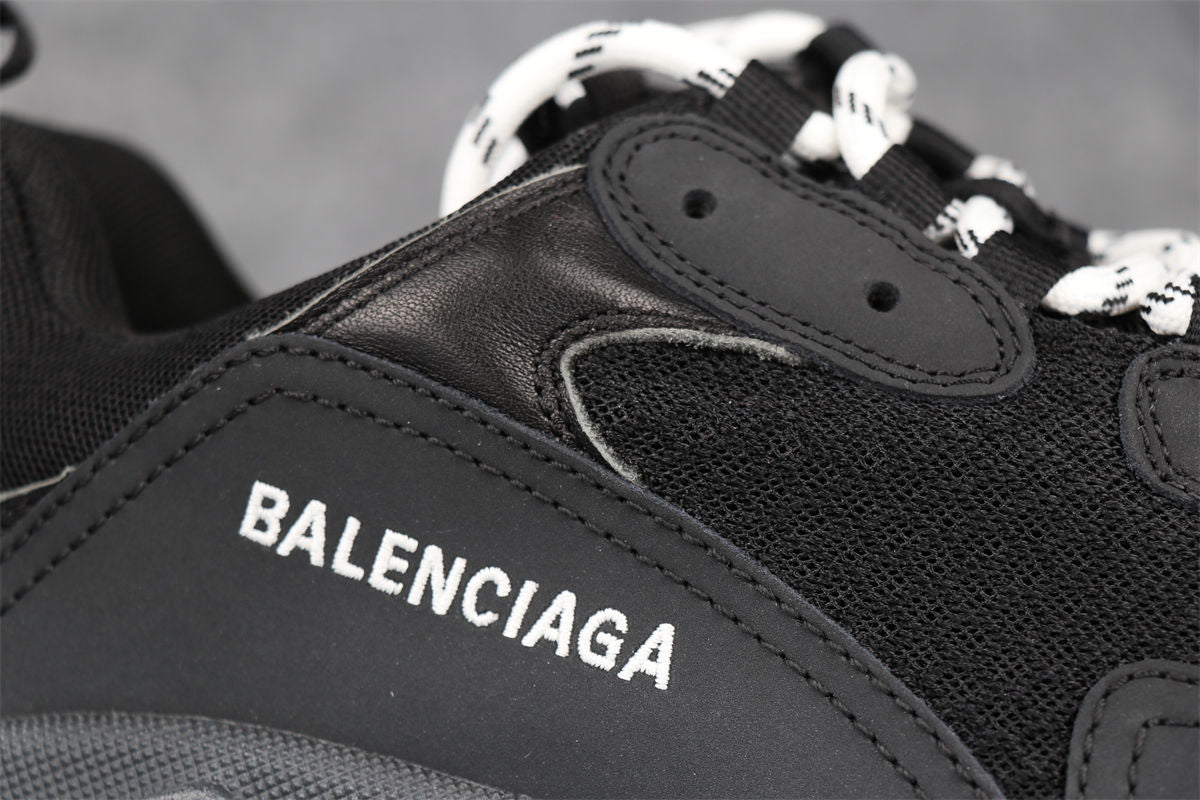 Balenciaga Wmns Triple S Clear Sole ‘Black Green'