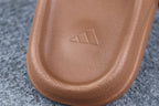 Yeezy Slides 'Flax'